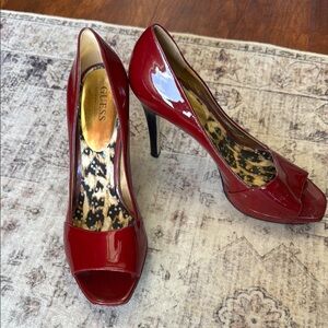 GUESS Women's Red Peep Toe Heels